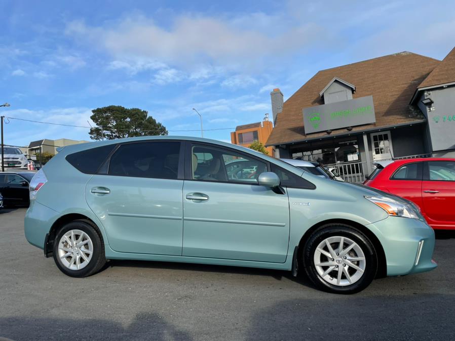 Used Toyota Prius V Three 2013 | Green Light Auto Wholesale. Daly City, California Used Toyota Prius V Three 2013 | Green Light Auto Wholesale. Daly City, California
