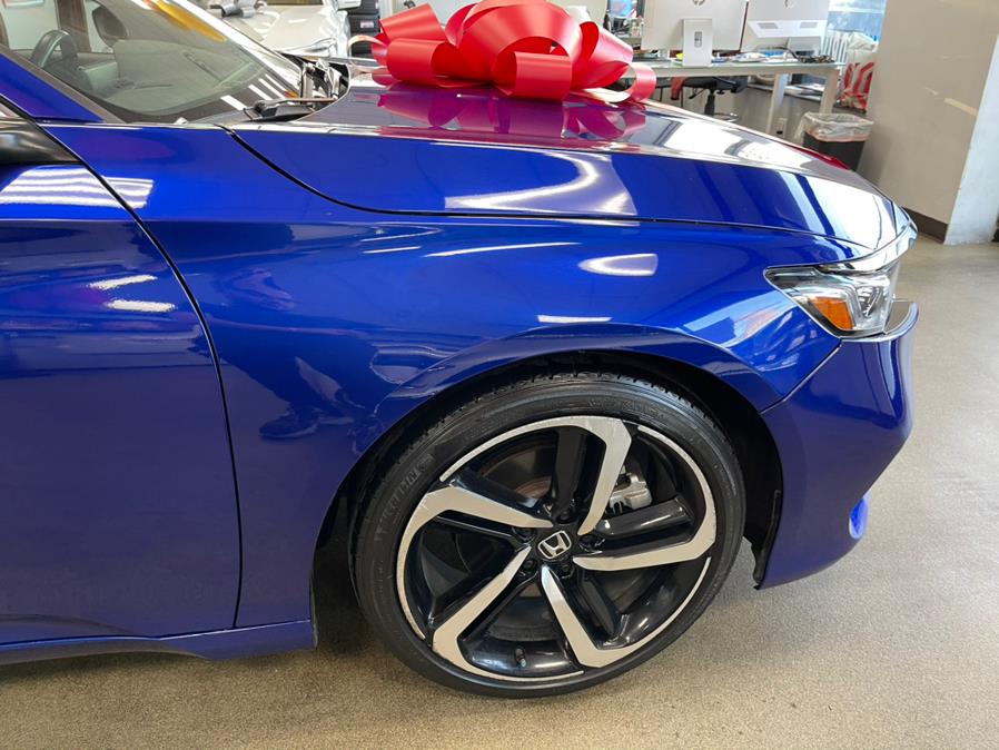 2018 Honda Accord Sedan Sport 1.5T CVT, available for sale in Inwood, New York | 5 Towns Drive. Inwood, New York 2018 Honda Accord Sedan Sport 1.5T CVT, available for sale in Inwood, New York | 5 Towns Drive. Inwood, New York