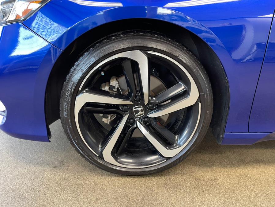 2018 Honda Accord Sedan Sport 1.5T CVT, available for sale in Inwood, New York | 5 Towns Drive. Inwood, New York 2018 Honda Accord Sedan Sport 1.5T CVT, available for sale in Inwood, New York | 5 Towns Drive. Inwood, New York