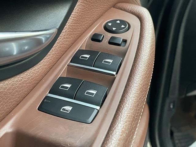 Used BMW 5 Series 528i xDrive 2013 | Blasius Federal Road. Brookfield, Connecticut Used BMW 5 Series 528i xDrive 2013 | Blasius Federal Road. Brookfield, Connecticut