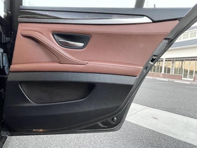 Used BMW 5 Series 528i xDrive 2013 | Blasius Federal Road. Brookfield, Connecticut Used BMW 5 Series 528i xDrive 2013 | Blasius Federal Road. Brookfield, Connecticut