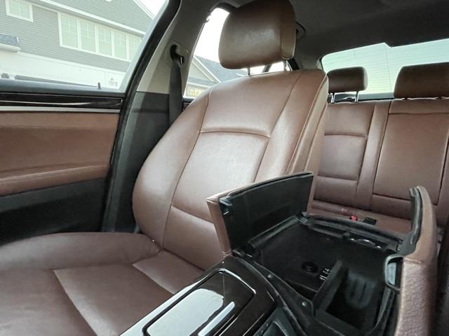 Used BMW 5 Series 528i xDrive 2013 | Blasius Federal Road. Brookfield, Connecticut Used BMW 5 Series 528i xDrive 2013 | Blasius Federal Road. Brookfield, Connecticut