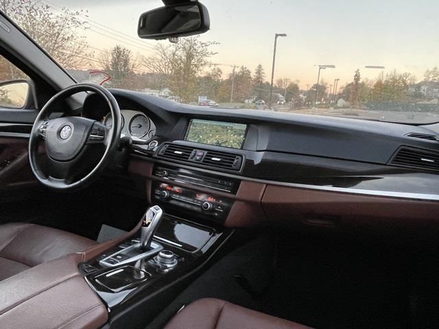 Used BMW 5 Series 528i xDrive 2013 | Blasius Federal Road. Brookfield, Connecticut Used BMW 5 Series 528i xDrive 2013 | Blasius Federal Road. Brookfield, Connecticut