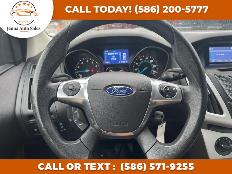Used Ford Focus 4dr Sdn SE 2014 | Jenna Auto Sale Inc. Roseville, Michigan Used Ford Focus 4dr Sdn SE 2014 | Jenna Auto Sale Inc. Roseville, Michigan