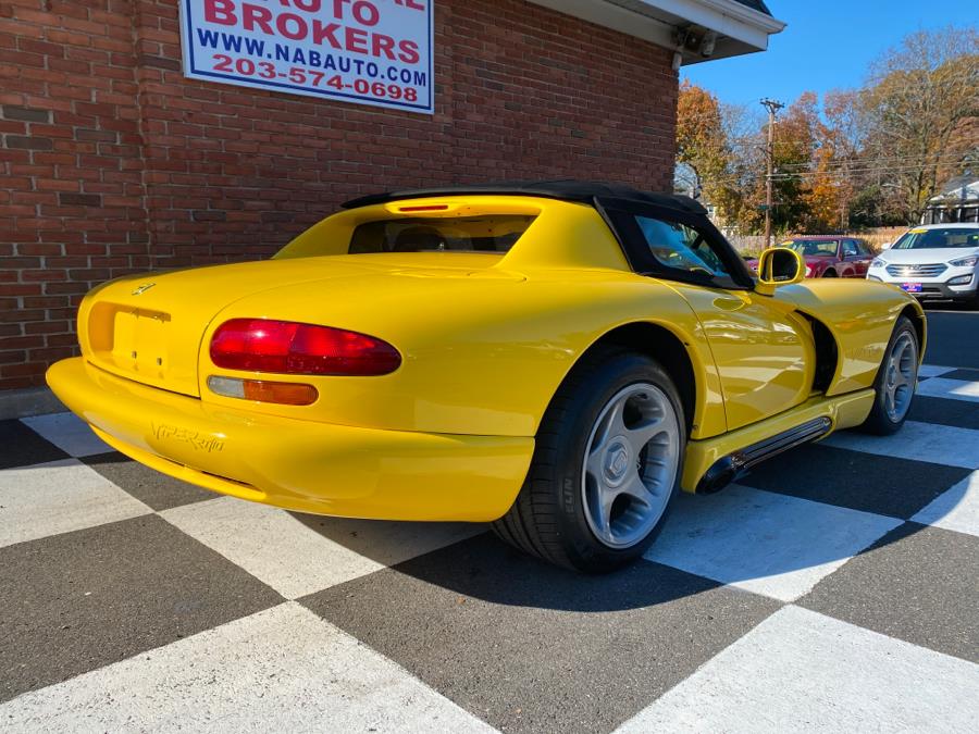 Used Dodge Viper RT/10 1995 | National Auto Brokers, Inc.. Waterbury, Connecticut Used Dodge Viper RT/10 1995 | National Auto Brokers, Inc.. Waterbury, Connecticut