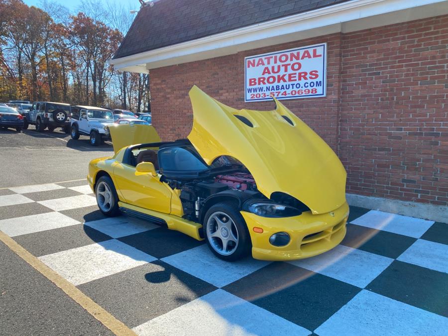 Used Dodge Viper RT/10 1995 | National Auto Brokers, Inc.. Waterbury, Connecticut Used Dodge Viper RT/10 1995 | National Auto Brokers, Inc.. Waterbury, Connecticut