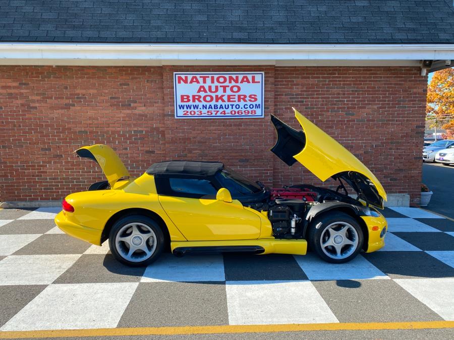 Used Dodge Viper RT/10 1995 | National Auto Brokers, Inc.. Waterbury, Connecticut Used Dodge Viper RT/10 1995 | National Auto Brokers, Inc.. Waterbury, Connecticut
