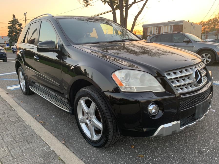2011 Mercedes-Benz M-Class 4MATIC 4dr ML 550, available for sale in Copiague, NY