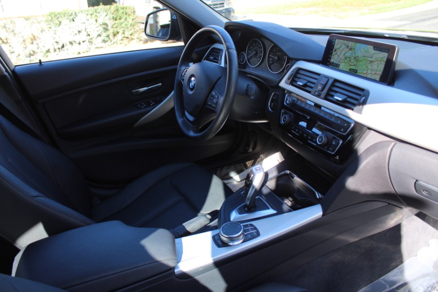 2018 BMW 3 Series 320i xDrive Sedan, available for sale in Great Neck, New York | Great Neck Car Buyers & Sellers. Great Neck, New York 2018 BMW 3 Series 320i xDrive Sedan, available for sale in Great Neck, New York | Great Neck Car Buyers & Sellers. Great Neck, New York