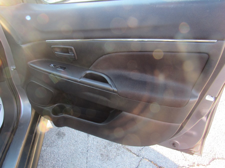 2014 Mitsubishi Outlander Sport ES, available for sale in Worcester, Massachusetts | Hilario's Auto Sales Inc.. Worcester, Massachusetts 2014 Mitsubishi Outlander Sport ES, available for sale in Worcester, Massachusetts | Hilario's Auto Sales Inc.. Worcester, Massachusetts