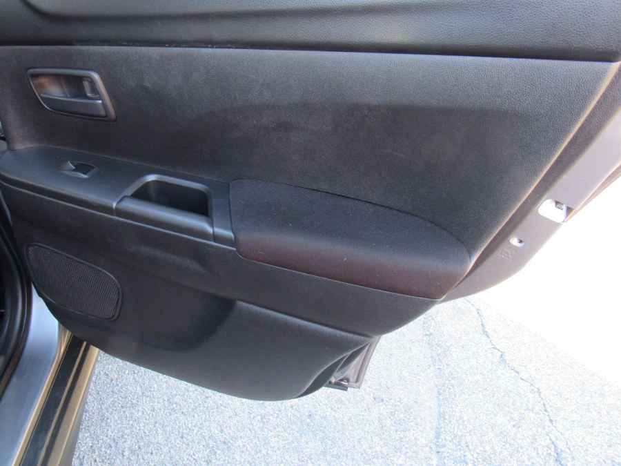 2014 Mitsubishi Outlander Sport ES, available for sale in Worcester, Massachusetts | Hilario's Auto Sales Inc.. Worcester, Massachusetts 2014 Mitsubishi Outlander Sport ES, available for sale in Worcester, Massachusetts | Hilario's Auto Sales Inc.. Worcester, Massachusetts