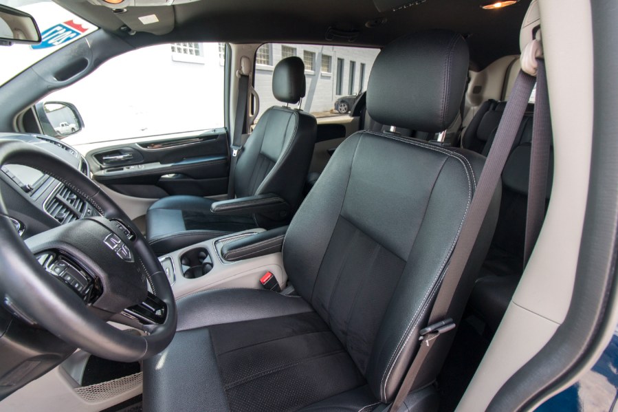 Used Dodge Grand Caravan SXT Wagon 2017 | Inman Motors Sales. Medford, Massachusetts Used Dodge Grand Caravan SXT Wagon 2017 | Inman Motors Sales. Medford, Massachusetts