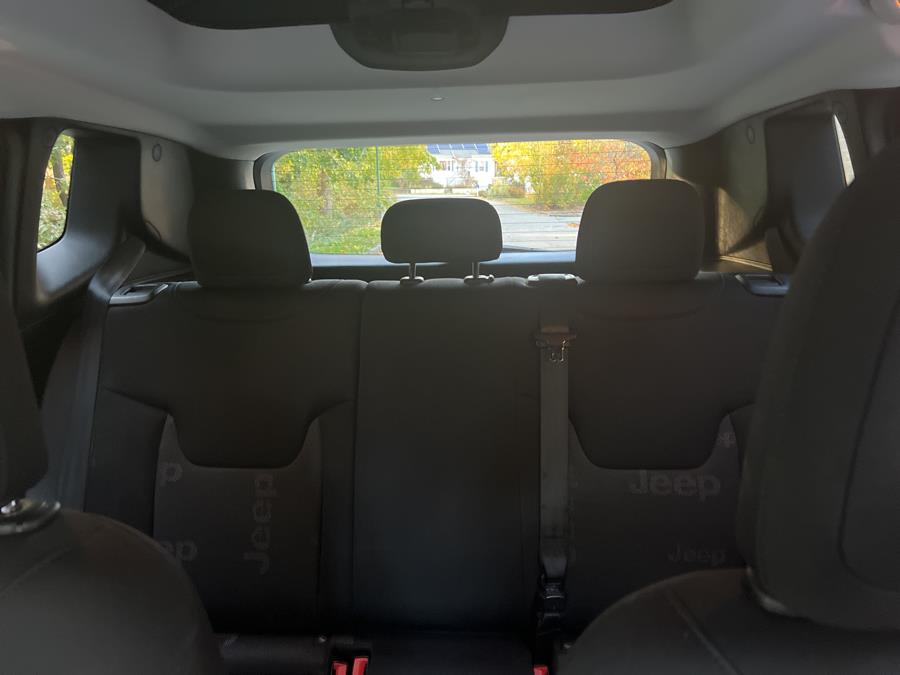 Used Jeep Renegade 4WD 4dr Latitude 2015 | TJ Motors. New London, Connecticut Used Jeep Renegade 4WD 4dr Latitude 2015 | TJ Motors. New London, Connecticut