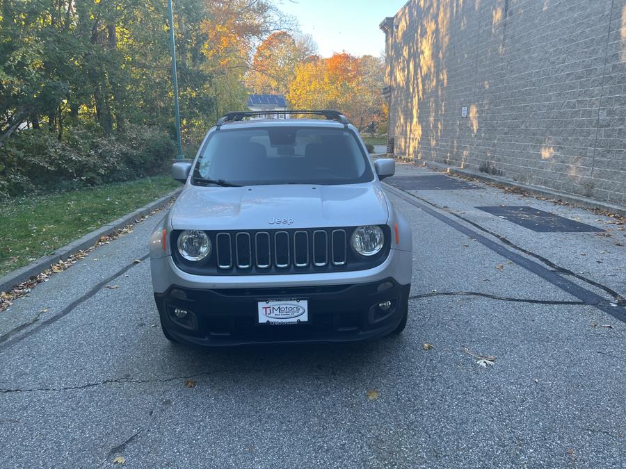 Used Jeep Renegade 4WD 4dr Latitude 2015 | TJ Motors. New London, Connecticut Used Jeep Renegade 4WD 4dr Latitude 2015 | TJ Motors. New London, Connecticut