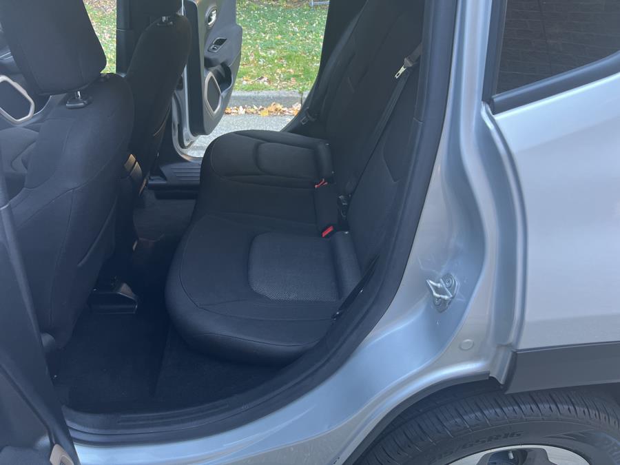 Used Jeep Renegade 4WD 4dr Latitude 2015 | TJ Motors. New London, Connecticut Used Jeep Renegade 4WD 4dr Latitude 2015 | TJ Motors. New London, Connecticut