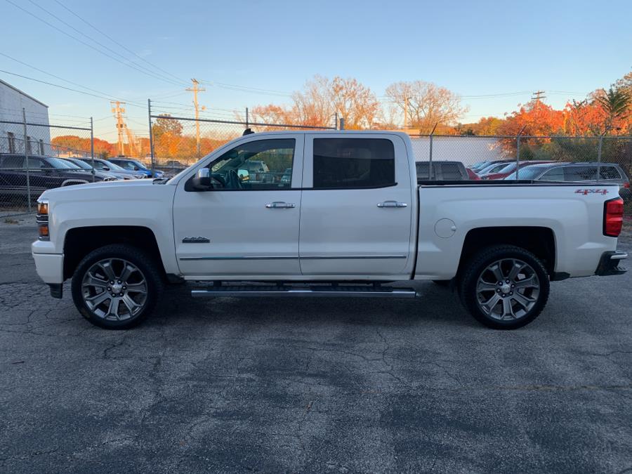 Used Chevrolet Silverado 1500 4WD Crew Cab 143.5" High Country 2014 | Dealertown Auto Wholesalers. Milford, Connecticut Used Chevrolet Silverado 1500 4WD Crew Cab 143.5" High Country 2014 | Dealertown Auto Wholesalers. Milford, Connecticut
