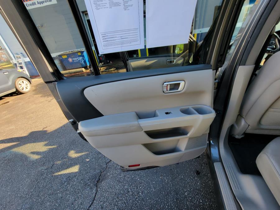 Used Honda Pilot 4WD 4dr EX-L 2012 | Eugen's Auto Sales & Repairs. Philadelphia, Pennsylvania Used Honda Pilot 4WD 4dr EX-L 2012 | Eugen's Auto Sales & Repairs. Philadelphia, Pennsylvania