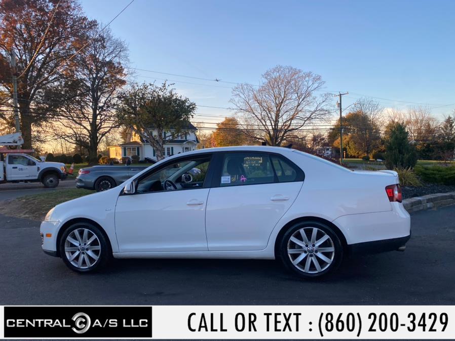 Used Volkswagen Jetta Sedan 4dr DSG Wolfsburg PZEV 2010 | Central A/S LLC. East Windsor, Connecticut Used Volkswagen Jetta Sedan 4dr DSG Wolfsburg PZEV 2010 | Central A/S LLC. East Windsor, Connecticut