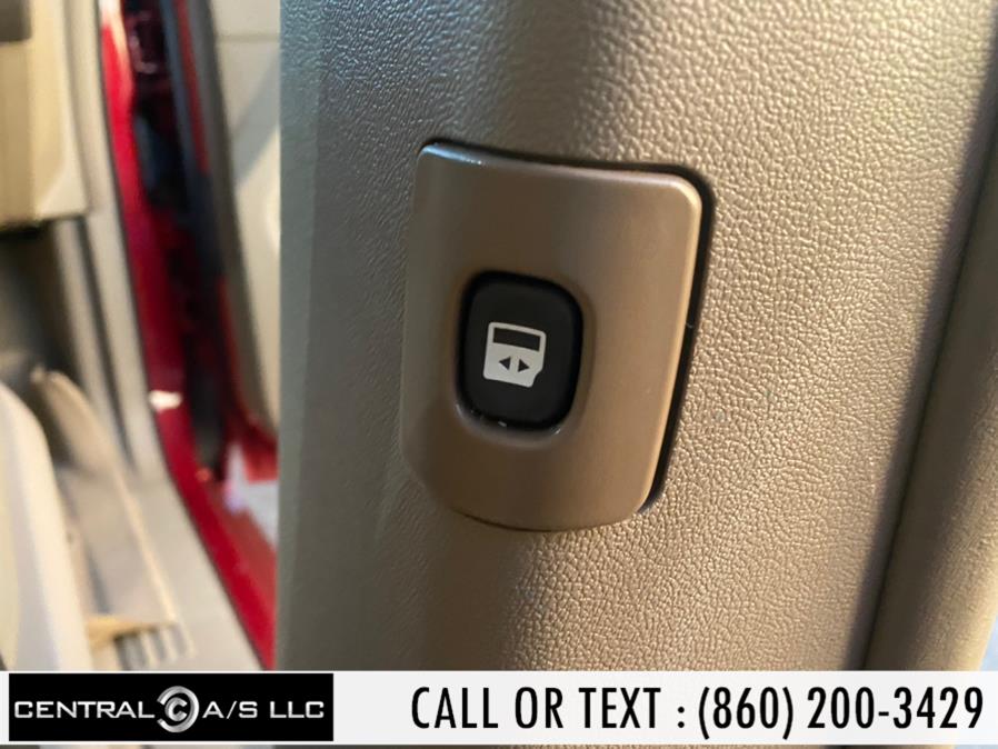 Used Chrysler Town & Country 4dr Wgn Touring 2015 | Central A/S LLC. East Windsor, Connecticut Used Chrysler Town & Country 4dr Wgn Touring 2015 | Central A/S LLC. East Windsor, Connecticut