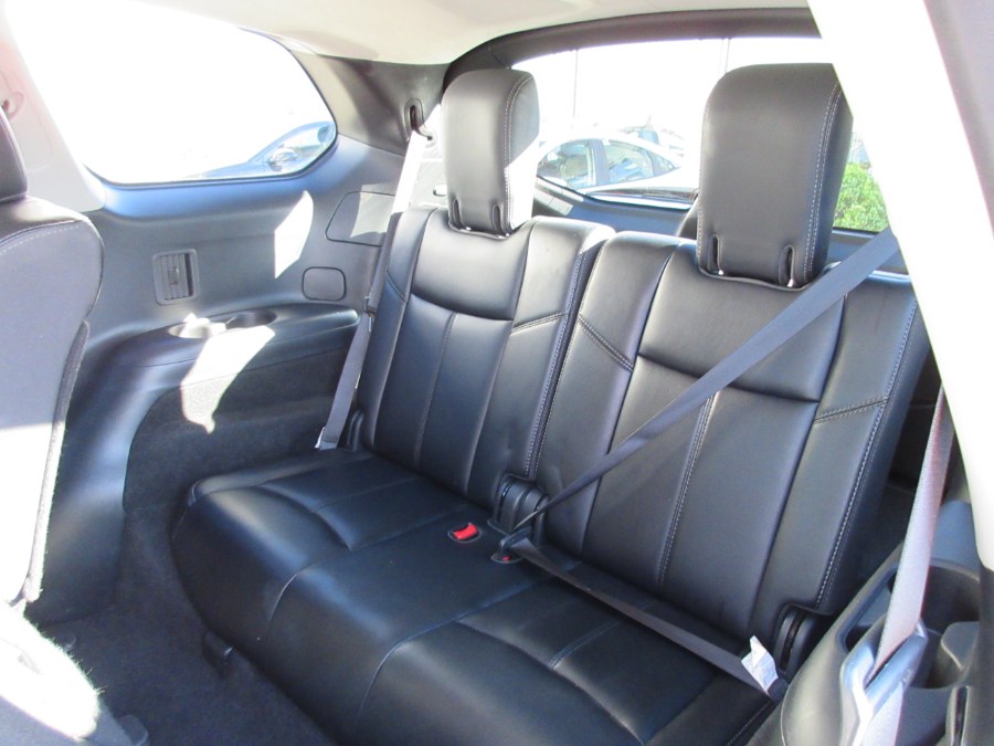 2020 Nissan Pathfinder 4x4 SL, available for sale in Linden, New Jersey | Route 27 Auto Mall. Linden, New Jersey 2020 Nissan Pathfinder 4x4 SL, available for sale in Linden, New Jersey | Route 27 Auto Mall. Linden, New Jersey