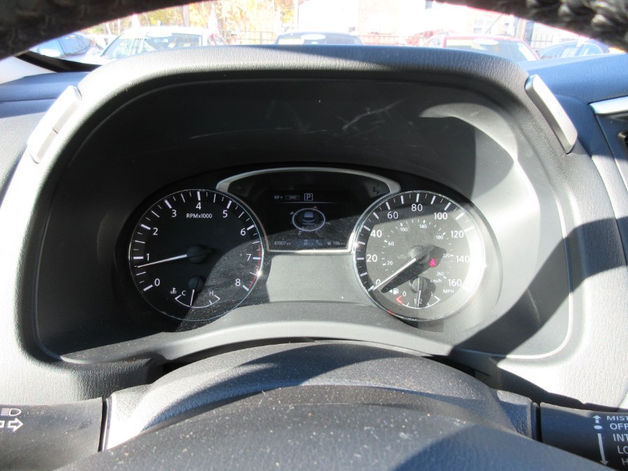 2020 Nissan Pathfinder 4x4 SL, available for sale in Linden, New Jersey | Route 27 Auto Mall. Linden, New Jersey 2020 Nissan Pathfinder 4x4 SL, available for sale in Linden, New Jersey | Route 27 Auto Mall. Linden, New Jersey