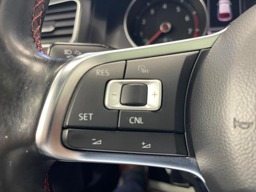Used Volkswagen Golf GTI 2dr HB Man SE w/Performance Pkg 2015 | Power Motors East. Massapequa Park, New York Used Volkswagen Golf GTI 2dr HB Man SE w/Performance Pkg 2015 | Power Motors East. Massapequa Park, New York