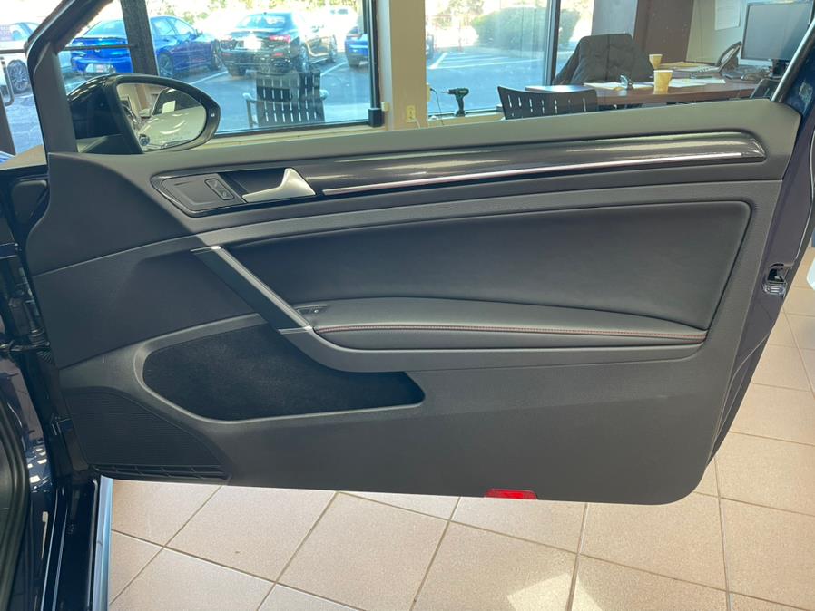 Used Volkswagen Golf GTI 2dr HB Man SE w/Performance Pkg 2015 | Power Motors East. Massapequa Park, New York Used Volkswagen Golf GTI 2dr HB Man SE w/Performance Pkg 2015 | Power Motors East. Massapequa Park, New York