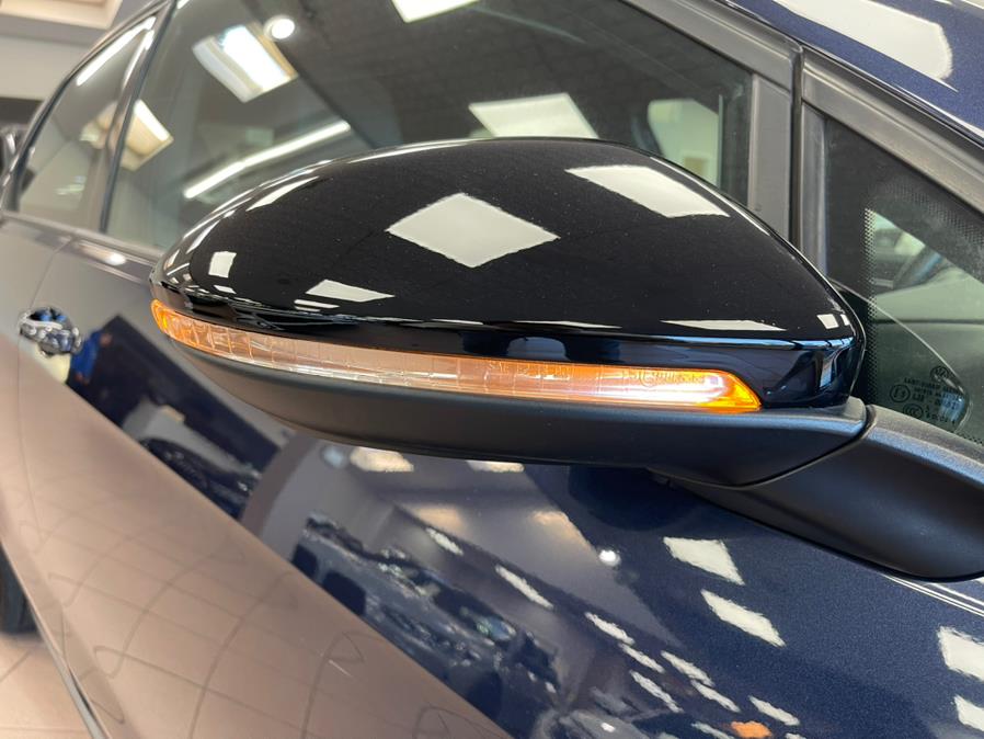 Used Volkswagen Golf GTI 2dr HB Man SE w/Performance Pkg 2015 | Power Motors East. Massapequa Park, New York Used Volkswagen Golf GTI 2dr HB Man SE w/Performance Pkg 2015 | Power Motors East. Massapequa Park, New York