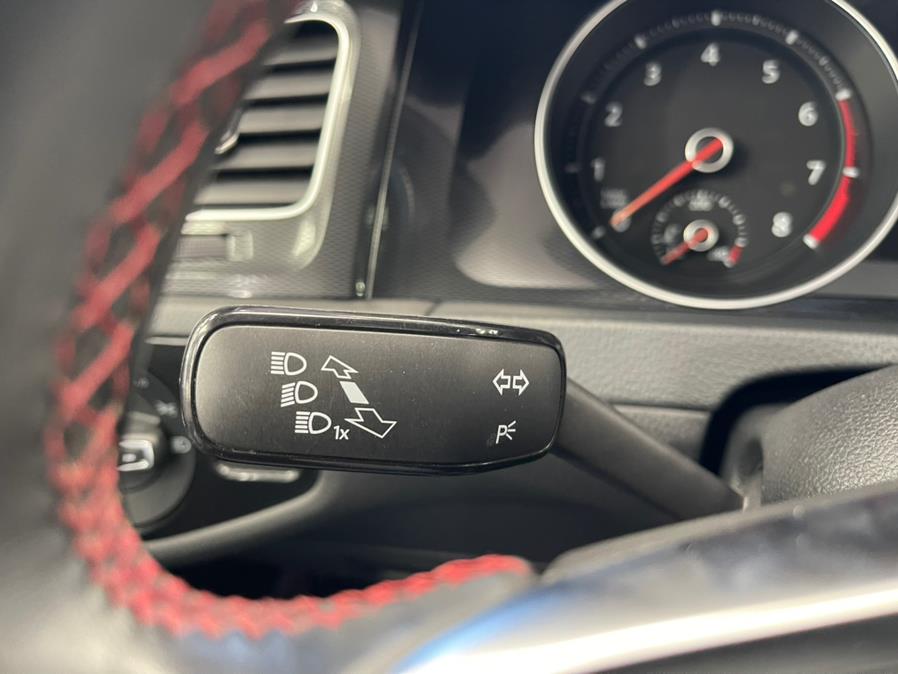 Used Volkswagen Golf GTI 2dr HB Man SE w/Performance Pkg 2015 | Power Motors East. Massapequa Park, New York Used Volkswagen Golf GTI 2dr HB Man SE w/Performance Pkg 2015 | Power Motors East. Massapequa Park, New York