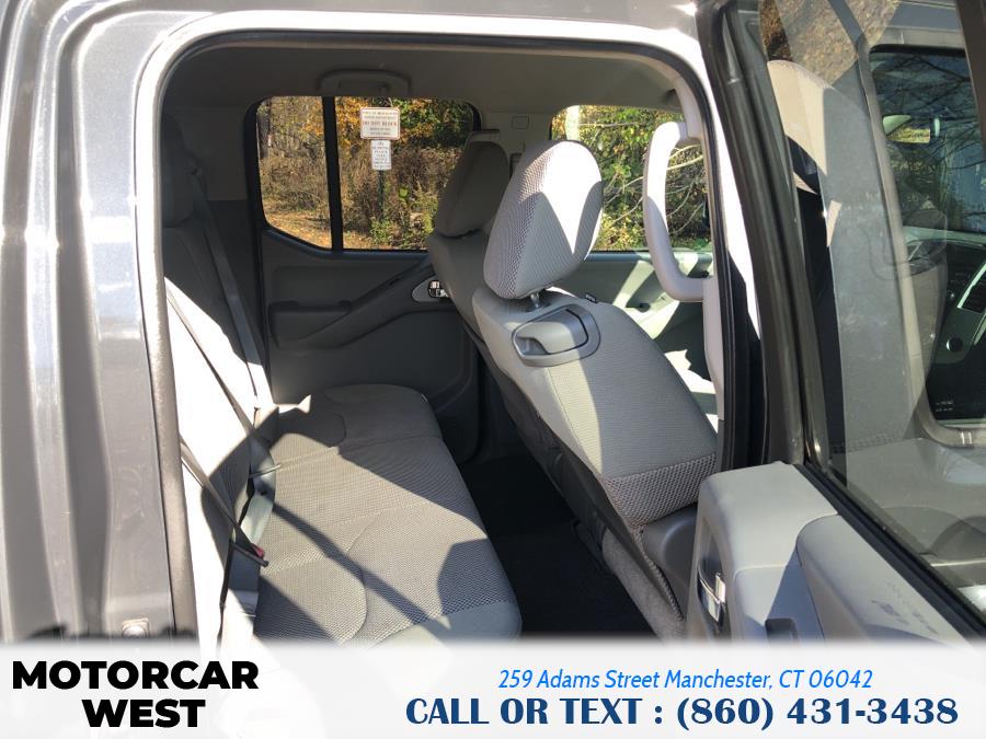 2013 Nissan Frontier 4WD Crew Cab SWB Auto SV, available for sale in Manchester, Connecticut | Motorcar West. Manchester, Connecticut 2013 Nissan Frontier 4WD Crew Cab SWB Auto SV, available for sale in Manchester, Connecticut | Motorcar West. Manchester, Connecticut