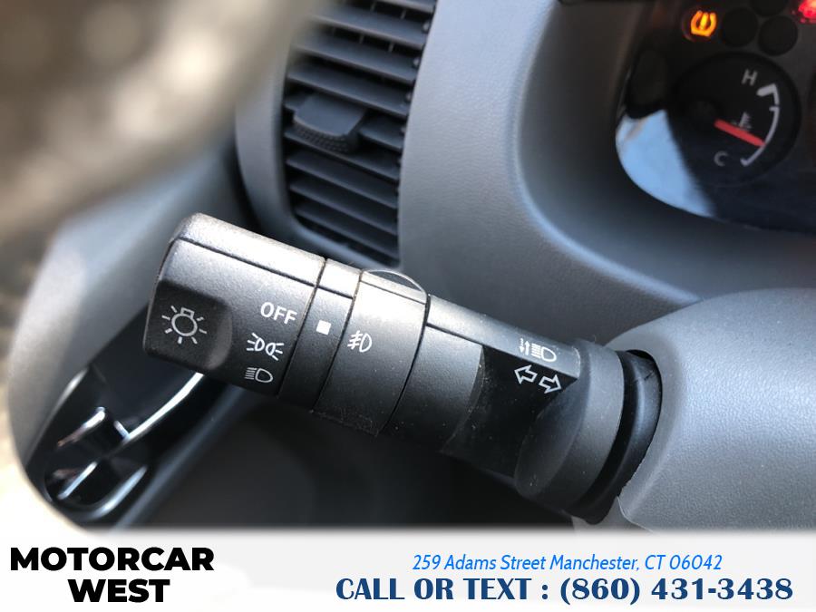 2013 Nissan Frontier 4WD Crew Cab SWB Auto SV, available for sale in Manchester, Connecticut | Motorcar West. Manchester, Connecticut 2013 Nissan Frontier 4WD Crew Cab SWB Auto SV, available for sale in Manchester, Connecticut | Motorcar West. Manchester, Connecticut