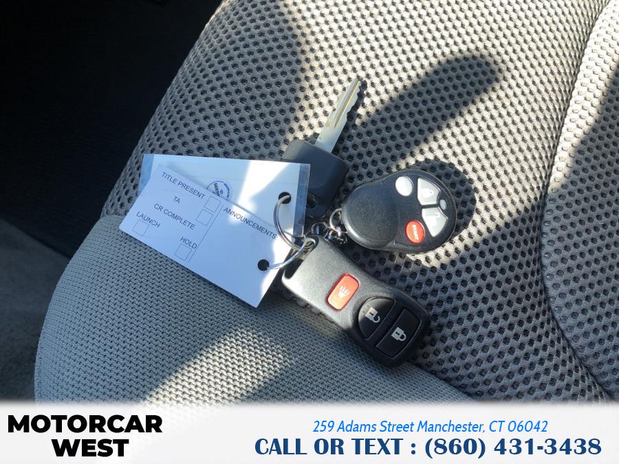 2013 Nissan Frontier 4WD Crew Cab SWB Auto SV, available for sale in Manchester, Connecticut | Motorcar West. Manchester, Connecticut 2013 Nissan Frontier 4WD Crew Cab SWB Auto SV, available for sale in Manchester, Connecticut | Motorcar West. Manchester, Connecticut
