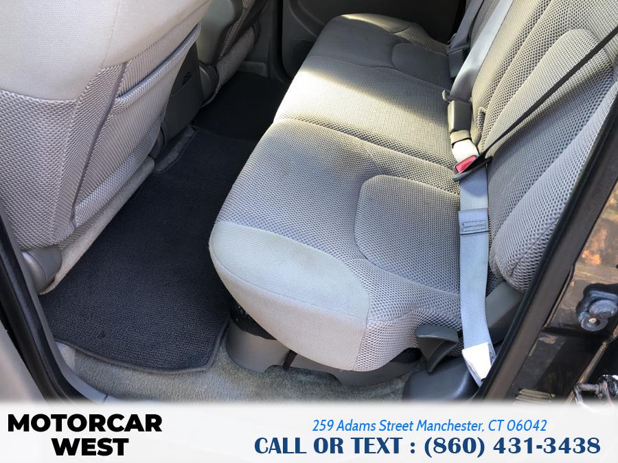 2013 Nissan Frontier 4WD Crew Cab SWB Auto SV, available for sale in Manchester, Connecticut | Motorcar West. Manchester, Connecticut 2013 Nissan Frontier 4WD Crew Cab SWB Auto SV, available for sale in Manchester, Connecticut | Motorcar West. Manchester, Connecticut