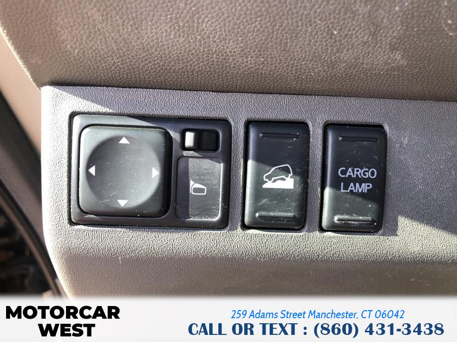 2013 Nissan Frontier 4WD Crew Cab SWB Auto SV, available for sale in Manchester, Connecticut | Motorcar West. Manchester, Connecticut 2013 Nissan Frontier 4WD Crew Cab SWB Auto SV, available for sale in Manchester, Connecticut | Motorcar West. Manchester, Connecticut