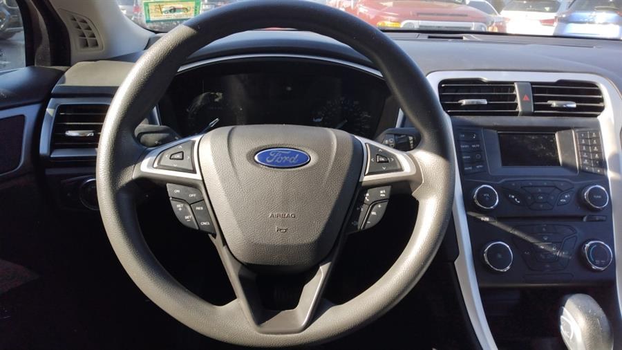 Used Ford Fusion 4dr Sdn S FWD 2016 | Sunrise of Elmont. Elmont, New York Used Ford Fusion 4dr Sdn S FWD 2016 | Sunrise of Elmont. Elmont, New York