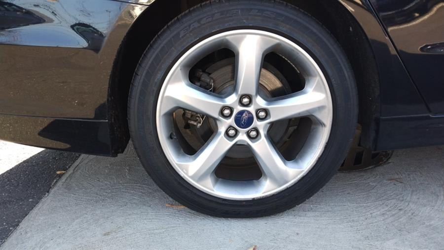 Used Ford Fusion 4dr Sdn S FWD 2016 | Sunrise of Elmont. Elmont, New York Used Ford Fusion 4dr Sdn S FWD 2016 | Sunrise of Elmont. Elmont, New York