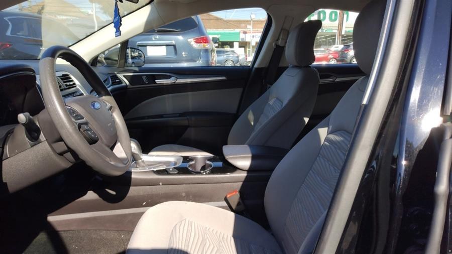 Used Ford Fusion 4dr Sdn S FWD 2016 | Sunrise of Elmont. Elmont, New York Used Ford Fusion 4dr Sdn S FWD 2016 | Sunrise of Elmont. Elmont, New York