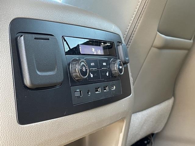 Used Chevrolet Suburban Premier 2018 | Blasius Federal Road. Brookfield, Connecticut Used Chevrolet Suburban Premier 2018 | Blasius Federal Road. Brookfield, Connecticut