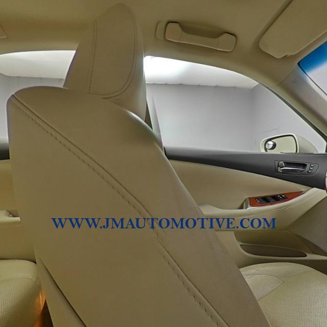 2012 Lexus Es 350 4dr Sdn, available for sale in Naugatuck, Connecticut | J&M Automotive Sls&Svc LLC. Naugatuck, Connecticut 2012 Lexus Es 350 4dr Sdn, available for sale in Naugatuck, Connecticut | J&M Automotive Sls&Svc LLC. Naugatuck, Connecticut