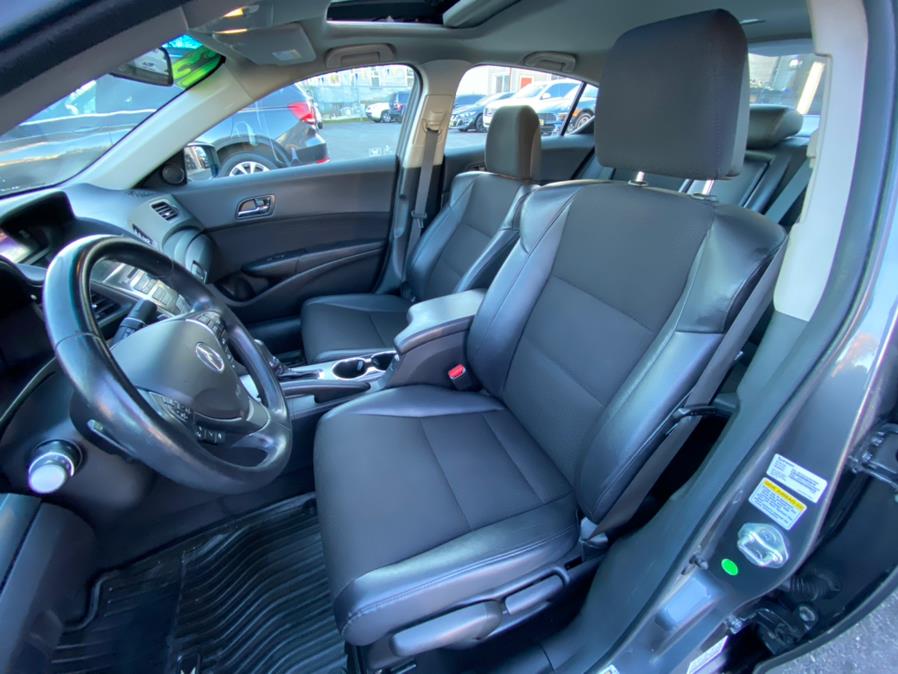 Used Acura ILX 4dr Sdn 2.0L 2013 | VEB Auto Sales. Hartford, Connecticut Used Acura ILX 4dr Sdn 2.0L 2013 | VEB Auto Sales. Hartford, Connecticut