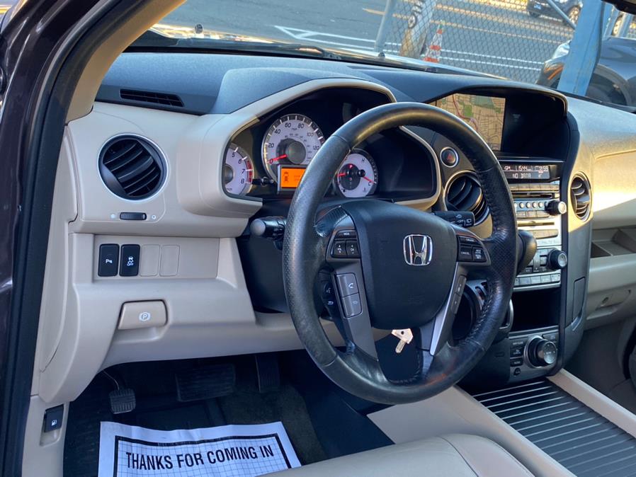 Used Honda Pilot 4WD 4dr Touring w/RES & Navi 2015 | VEB Auto Sales. Hartford, Connecticut Used Honda Pilot 4WD 4dr Touring w/RES & Navi 2015 | VEB Auto Sales. Hartford, Connecticut