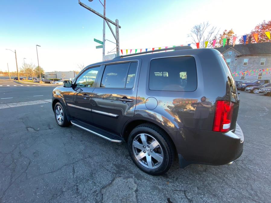 Used Honda Pilot 4WD 4dr Touring w/RES & Navi 2015 | VEB Auto Sales. Hartford, Connecticut Used Honda Pilot 4WD 4dr Touring w/RES & Navi 2015 | VEB Auto Sales. Hartford, Connecticut