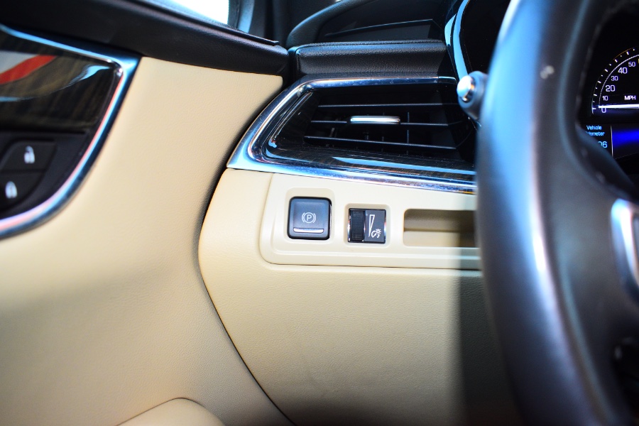 Used Cadillac XT5 AWD 4dr 2018 | Hillside Auto Mall Inc.. Jamaica, New York Used Cadillac XT5 AWD 4dr 2018 | Hillside Auto Mall Inc.. Jamaica, New York