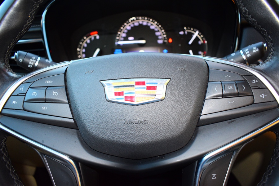 Used Cadillac XT5 AWD 4dr 2018 | Hillside Auto Mall Inc.. Jamaica, New York Used Cadillac XT5 AWD 4dr 2018 | Hillside Auto Mall Inc.. Jamaica, New York