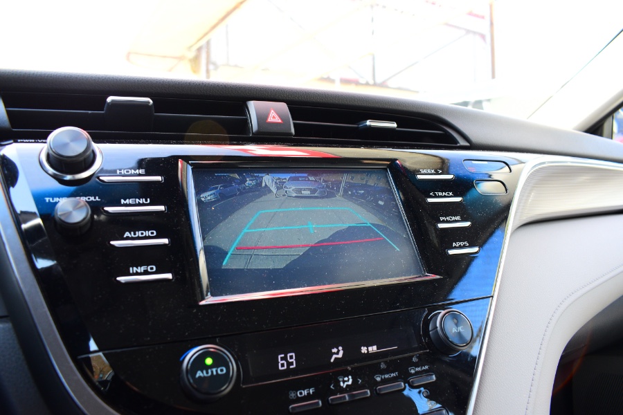 Used Toyota Camry SE Auto (Natl) 2018 | Hillside Auto Mall Inc.. Jamaica, New York Used Toyota Camry SE Auto (Natl) 2018 | Hillside Auto Mall Inc.. Jamaica, New York