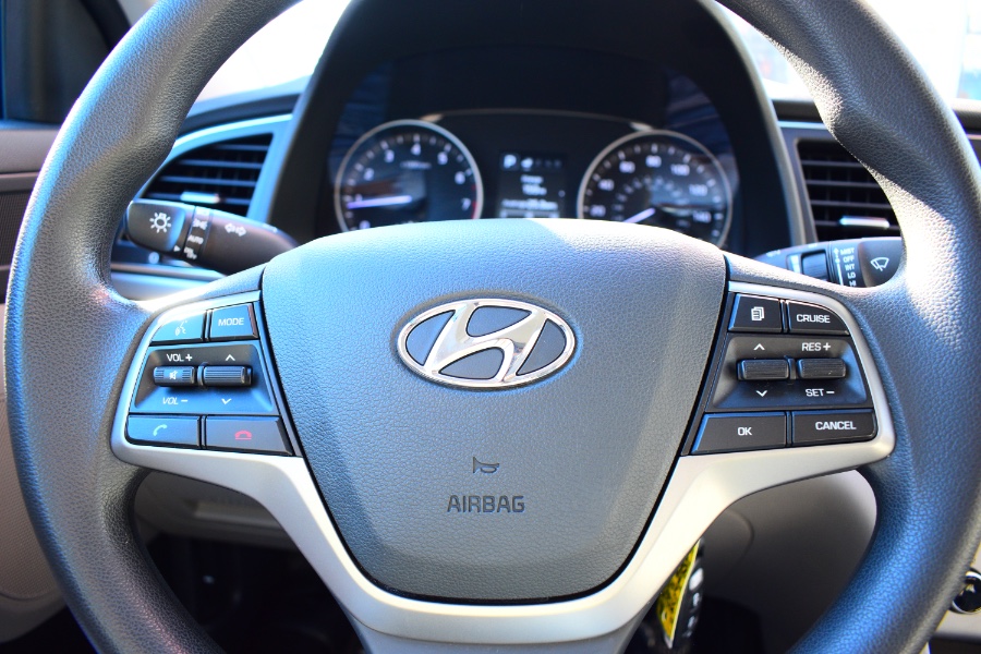 Used Hyundai Elantra SEL 2.0L Auto SULEV (Alabama) 2018 | Hillside Auto Mall Inc.. Jamaica, New York Used Hyundai Elantra SEL 2.0L Auto SULEV (Alabama) 2018 | Hillside Auto Mall Inc.. Jamaica, New York