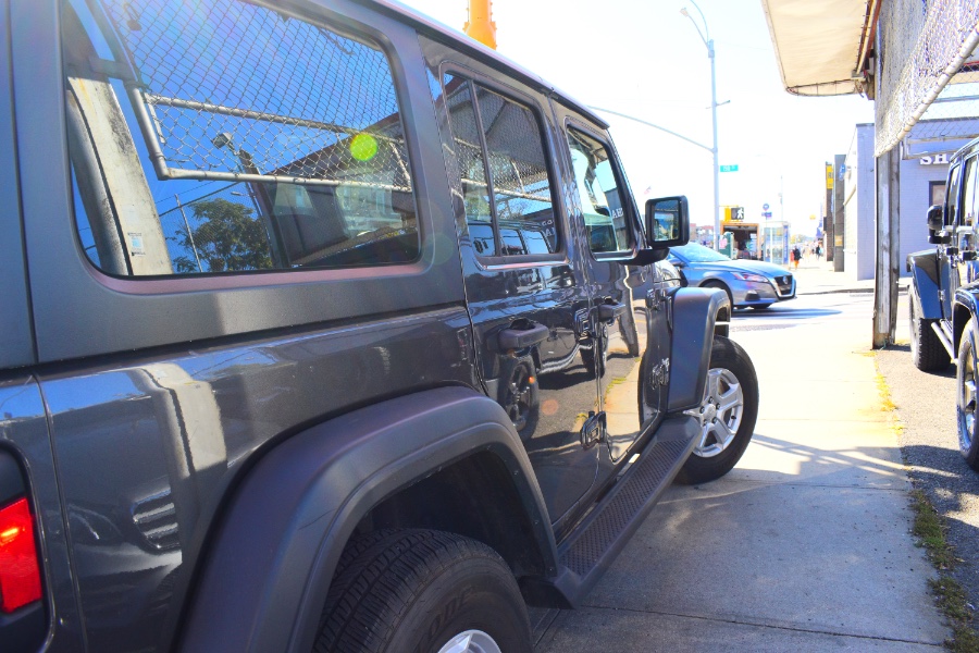 Used Jeep Wrangler Unlimited Sport S 4x4 2018 | Hillside Auto Mall Inc.. Jamaica, New York Used Jeep Wrangler Unlimited Sport S 4x4 2018 | Hillside Auto Mall Inc.. Jamaica, New York