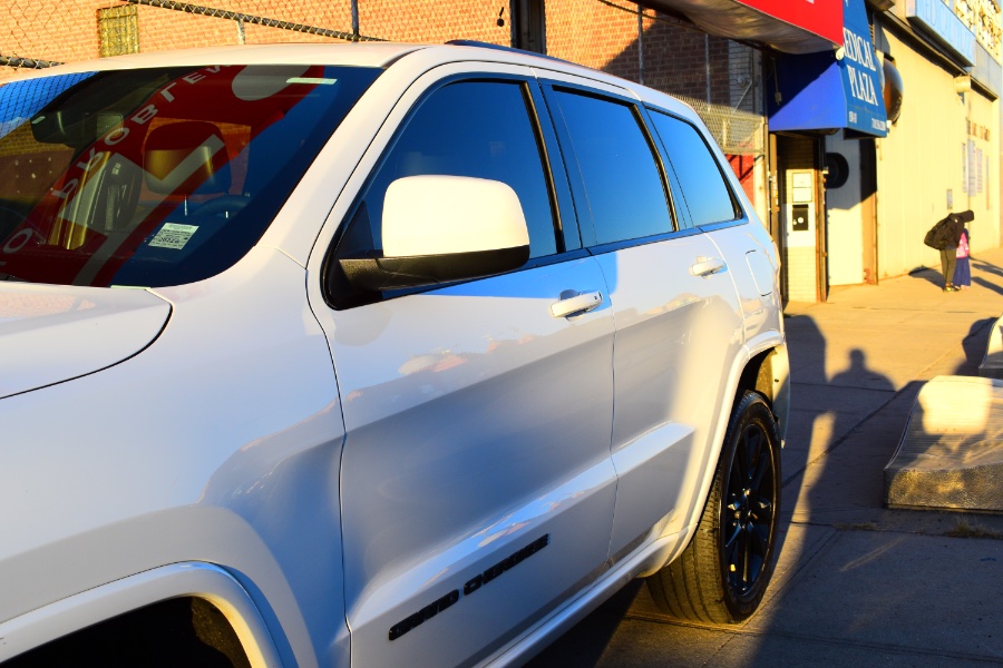 Used Jeep Grand Cherokee Altitude 4x4 2019 | Hillside Auto Mall Inc.. Jamaica, New York Used Jeep Grand Cherokee Altitude 4x4 2019 | Hillside Auto Mall Inc.. Jamaica, New York