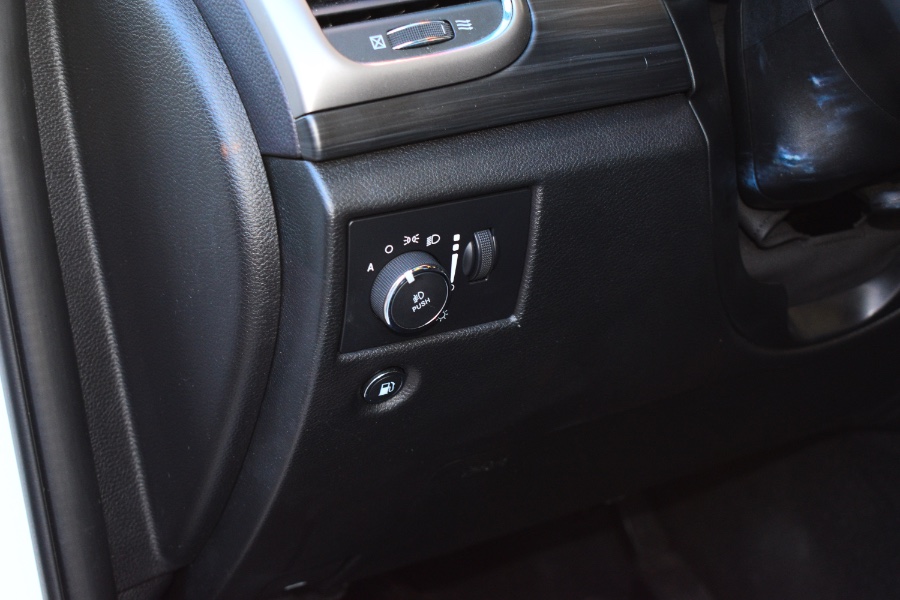 Used Jeep Grand Cherokee Altitude 4x4 2019 | Hillside Auto Mall Inc.. Jamaica, New York Used Jeep Grand Cherokee Altitude 4x4 2019 | Hillside Auto Mall Inc.. Jamaica, New York