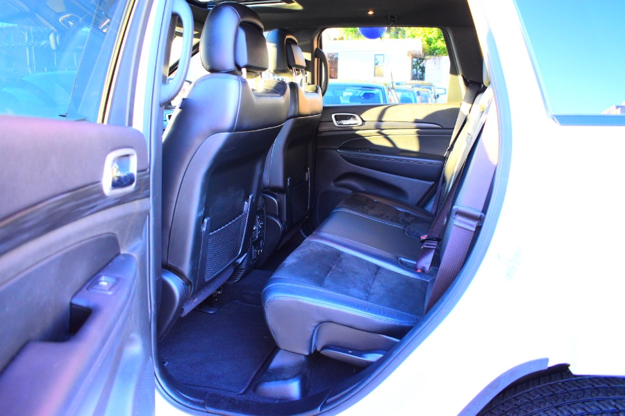 Used Jeep Grand Cherokee Altitude 4x4 2019 | Hillside Auto Mall Inc.. Jamaica, New York Used Jeep Grand Cherokee Altitude 4x4 2019 | Hillside Auto Mall Inc.. Jamaica, New York
